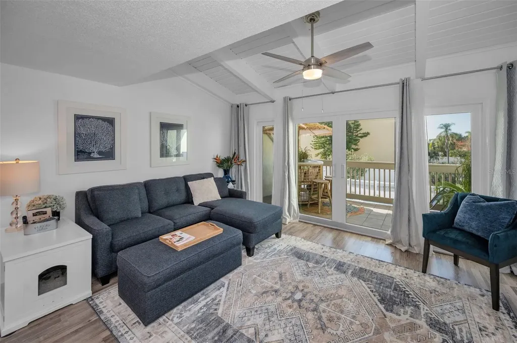 318 Windrush Boulevard Indian Rocks Beach FL 33785