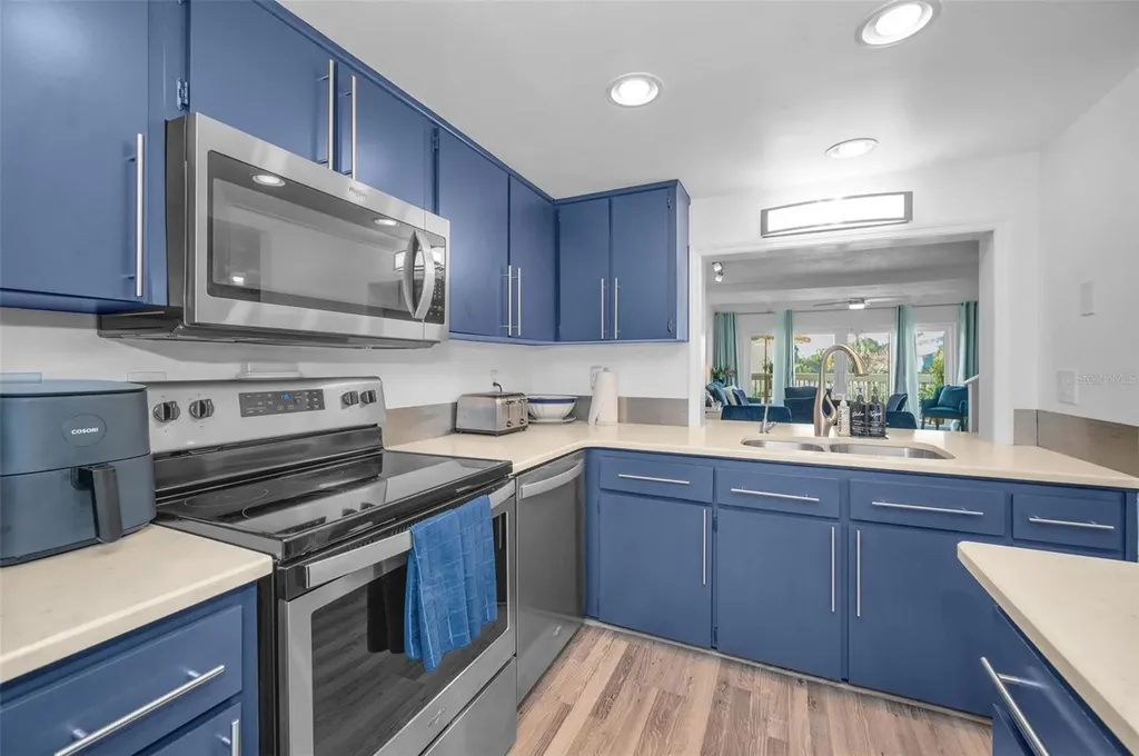 318 Windrush Boulevard Indian Rocks Beach FL 33785