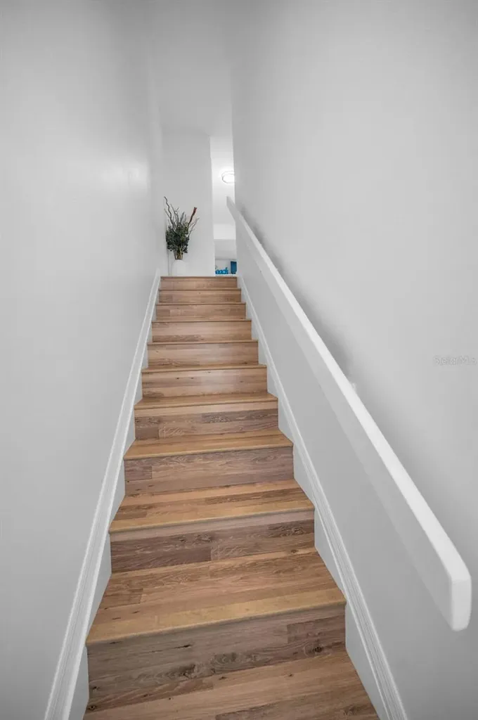 318 Windrush Boulevard Indian Rocks Beach FL 33785