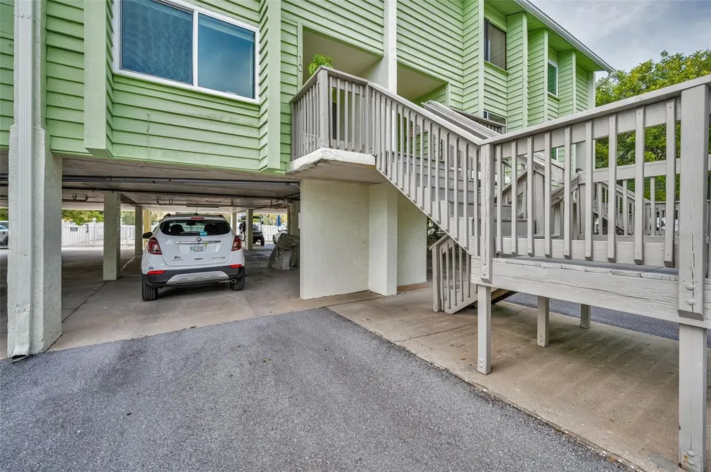 318 Windrush Boulevard Indian Rocks Beach FL 33785