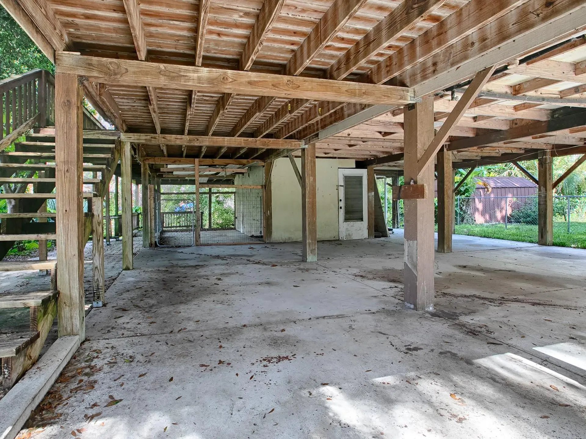 853 Cr 484 Lake Panasoffkee FL 33538