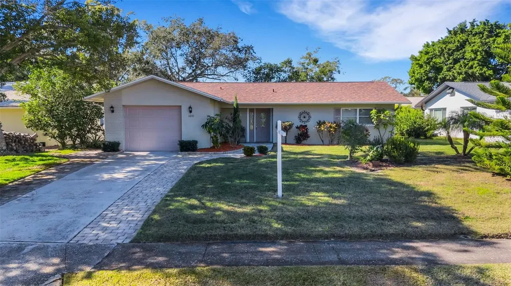 1601 W Dorchester Drive Palm Harbor FL 34684