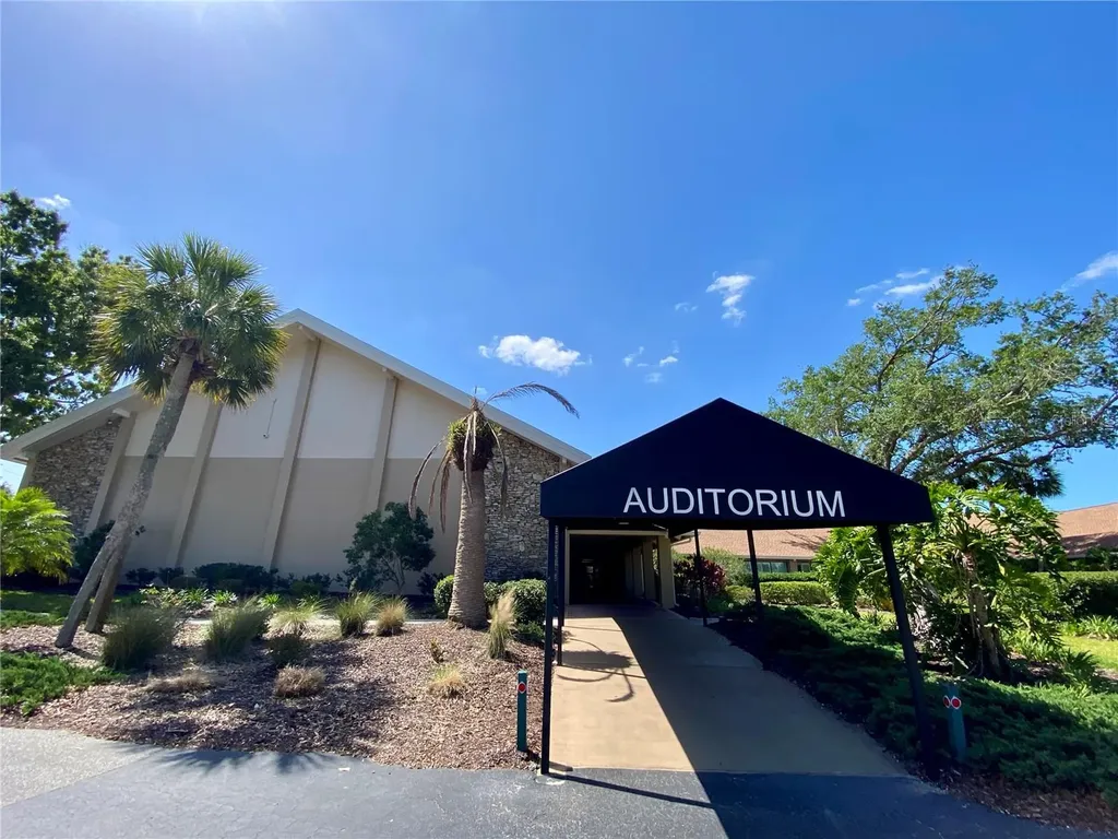 1601 W Dorchester Drive Palm Harbor FL 34684