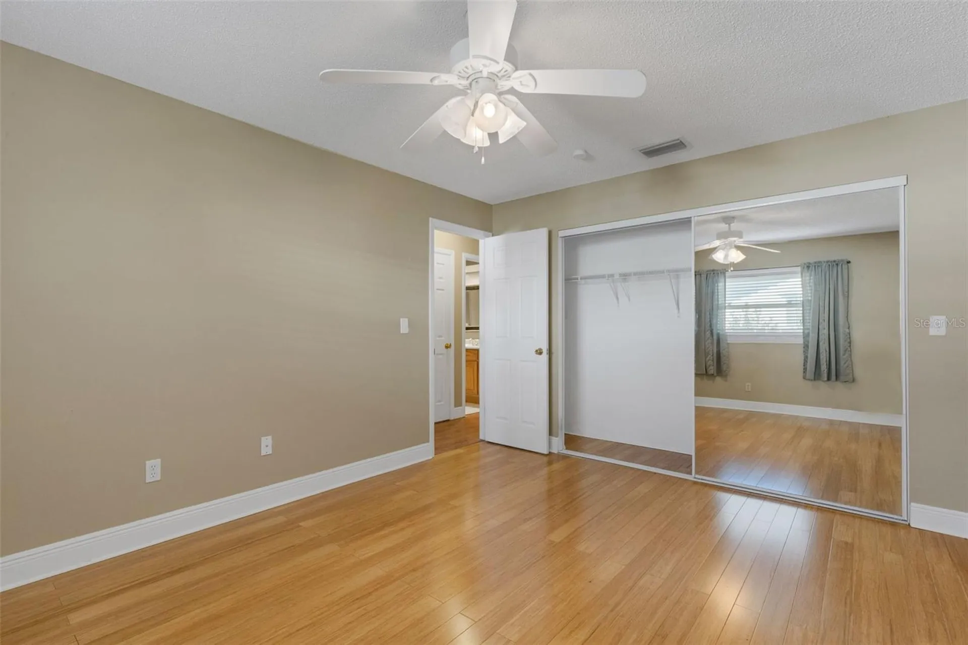 1601 W Dorchester Drive Palm Harbor FL 34684