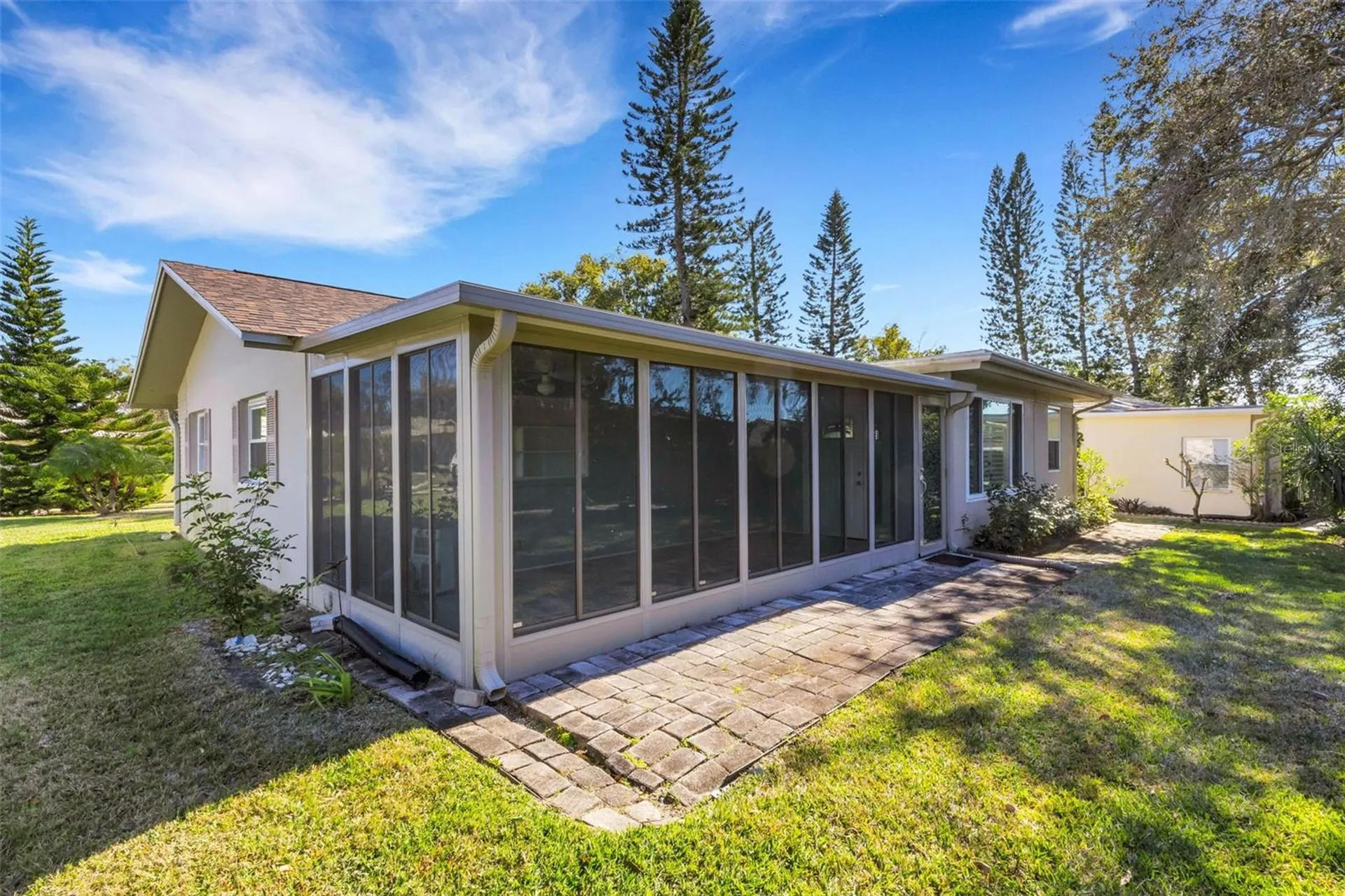 1601 W Dorchester Drive Palm Harbor FL 34684