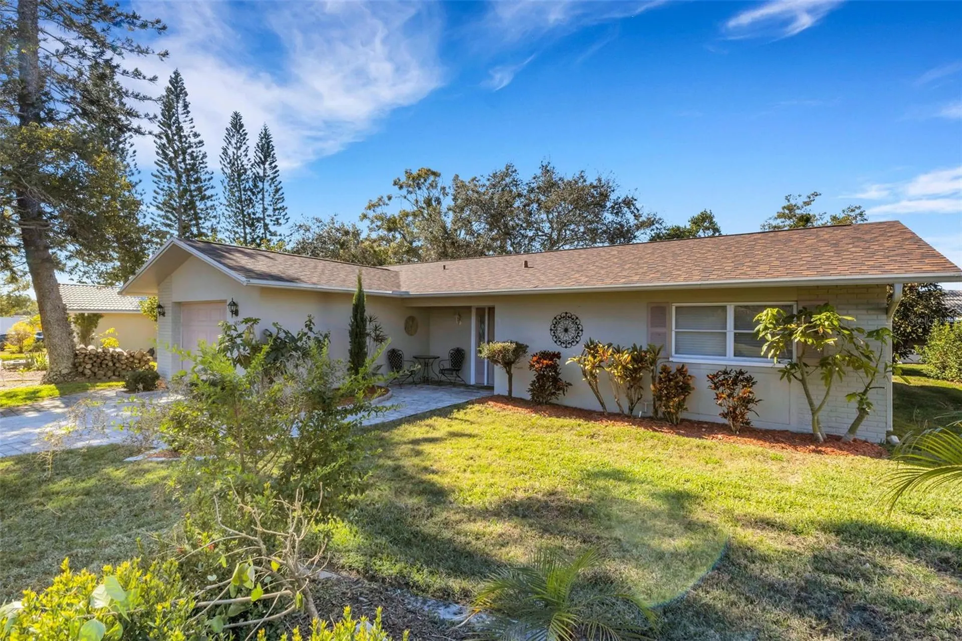1601 W Dorchester Drive Palm Harbor FL 34684