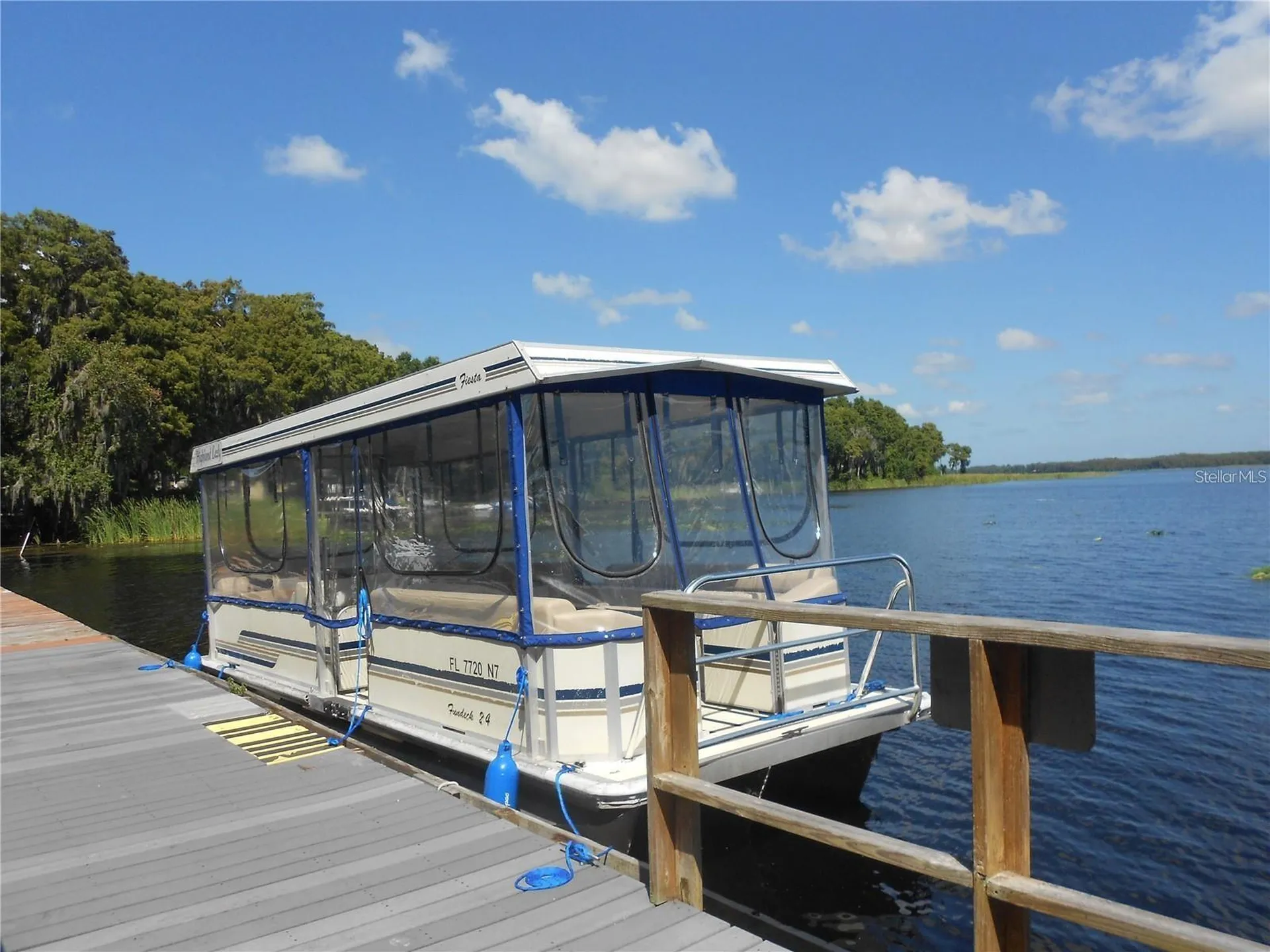 1601 W Dorchester Drive Palm Harbor FL 34684