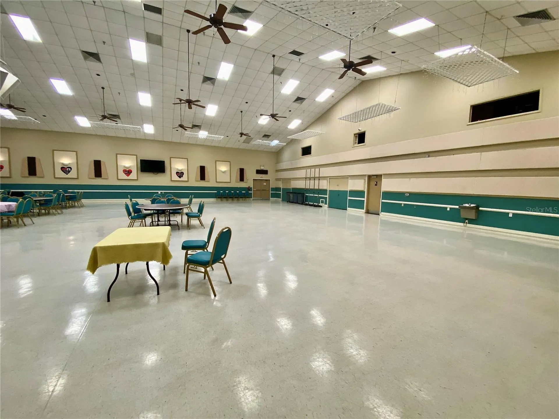 1601 W Dorchester Drive Palm Harbor FL 34684