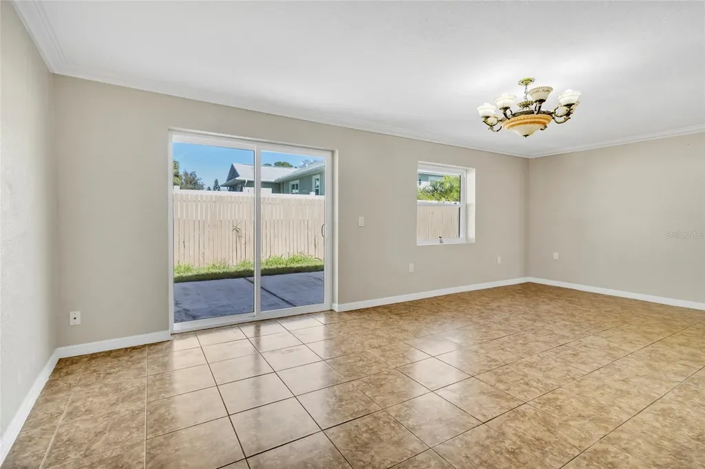915 Seminole Boulevard Tarpon Springs FL 34689