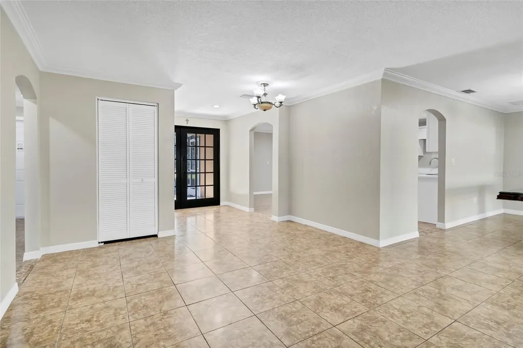 915 Seminole Boulevard Tarpon Springs FL 34689