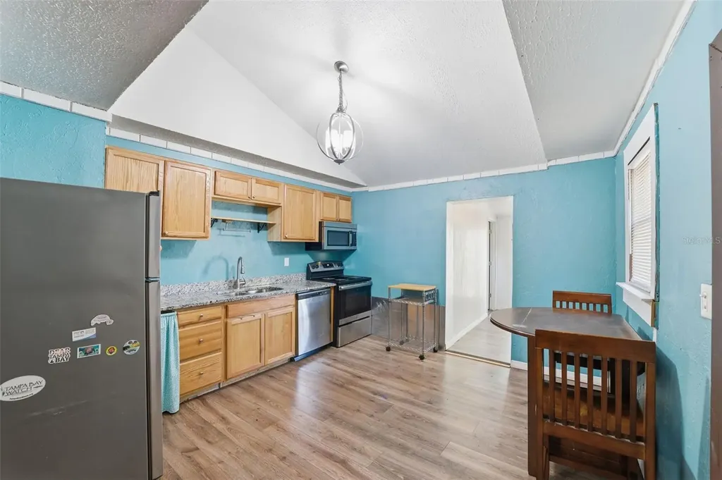 1212 8th Street W Palmetto FL 34221