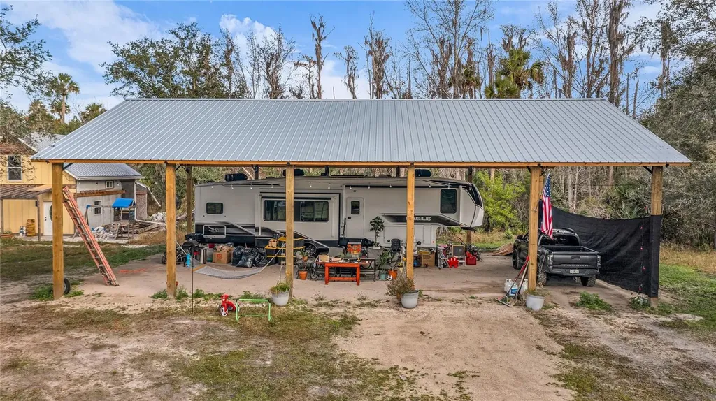 2331 Waccassa Street Geneva FL 32732