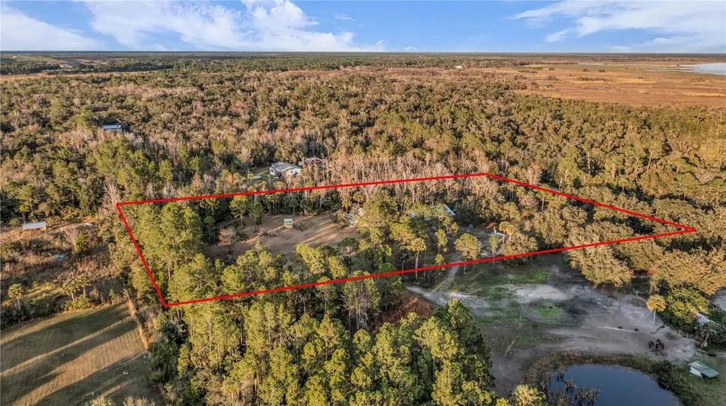 2331 Waccassa Street Geneva FL 32732
