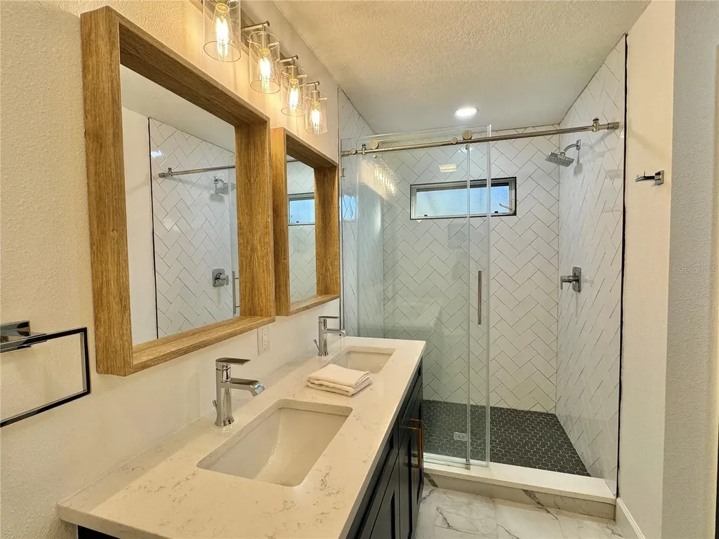 3409 45th Street W Bradenton FL 34209