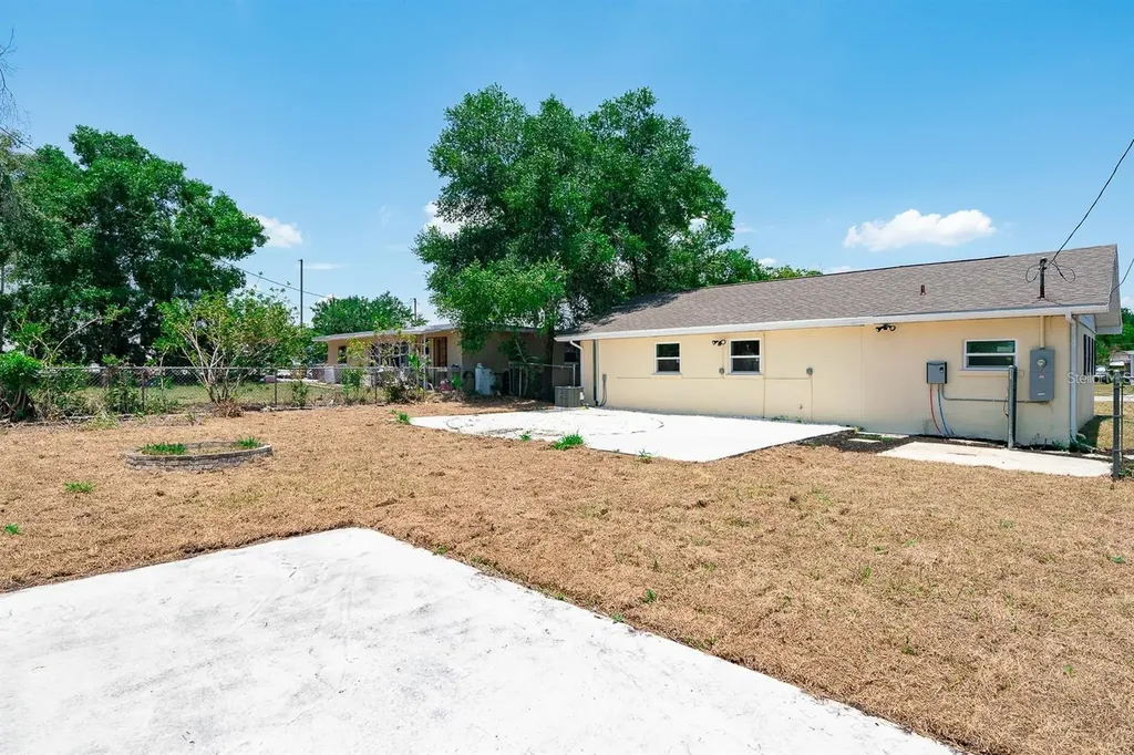 1132 Carlton Avenue Lake Wales FL 33853