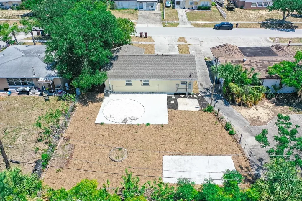 1132 Carlton Avenue Lake Wales FL 33853