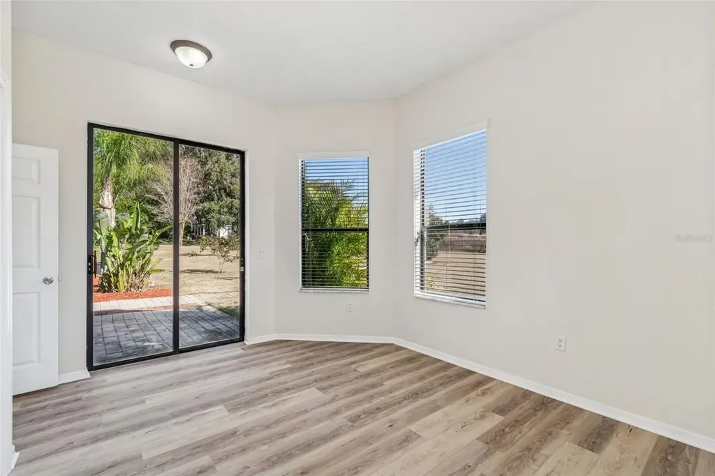 14308 Willow Run Dade City FL 33523