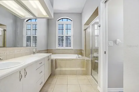 14308 Willow Run Dade City FL 33523