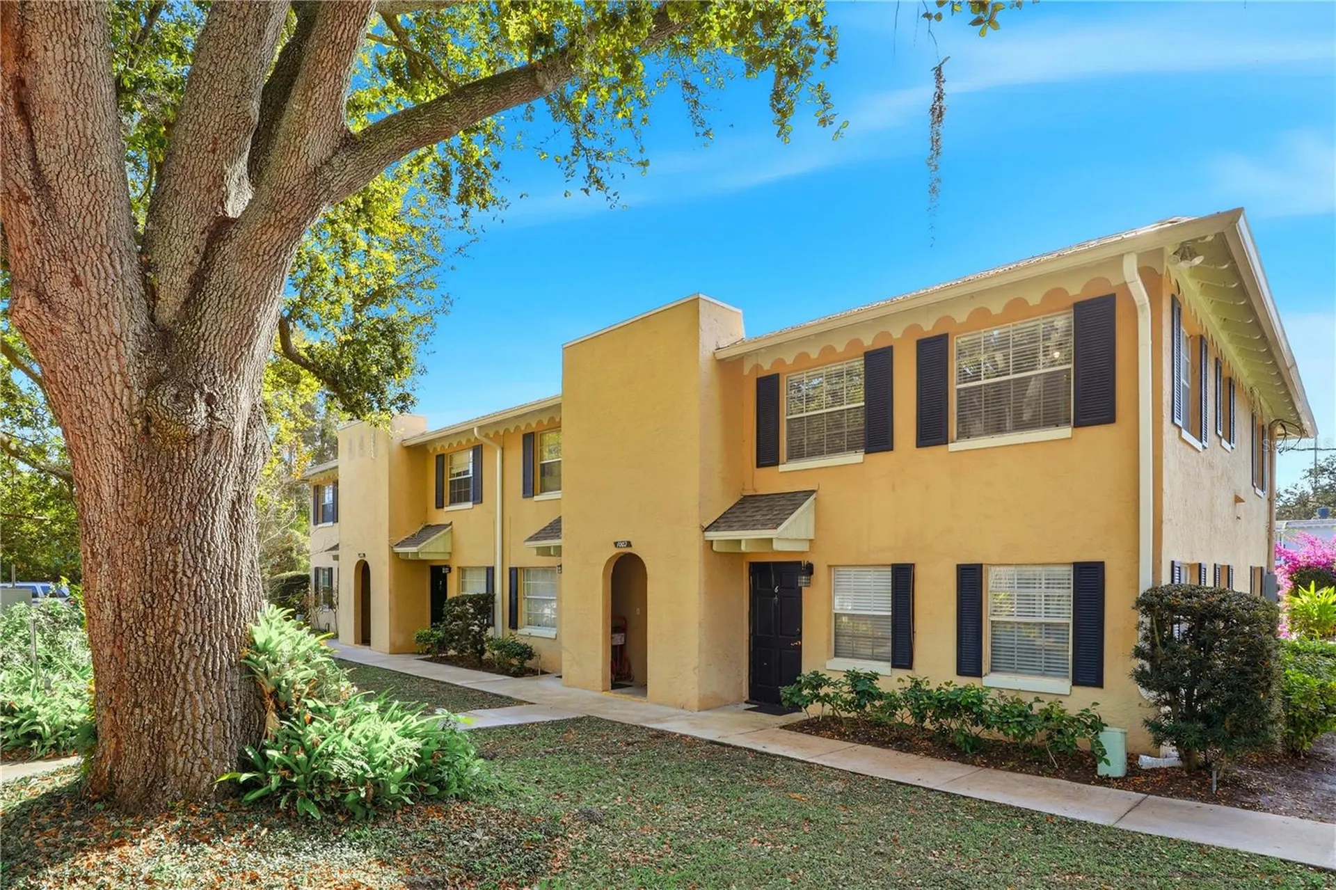 1002 W Par Street Orlando FL 32804