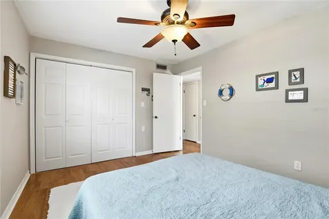 1002 W Par Street Orlando FL 32804