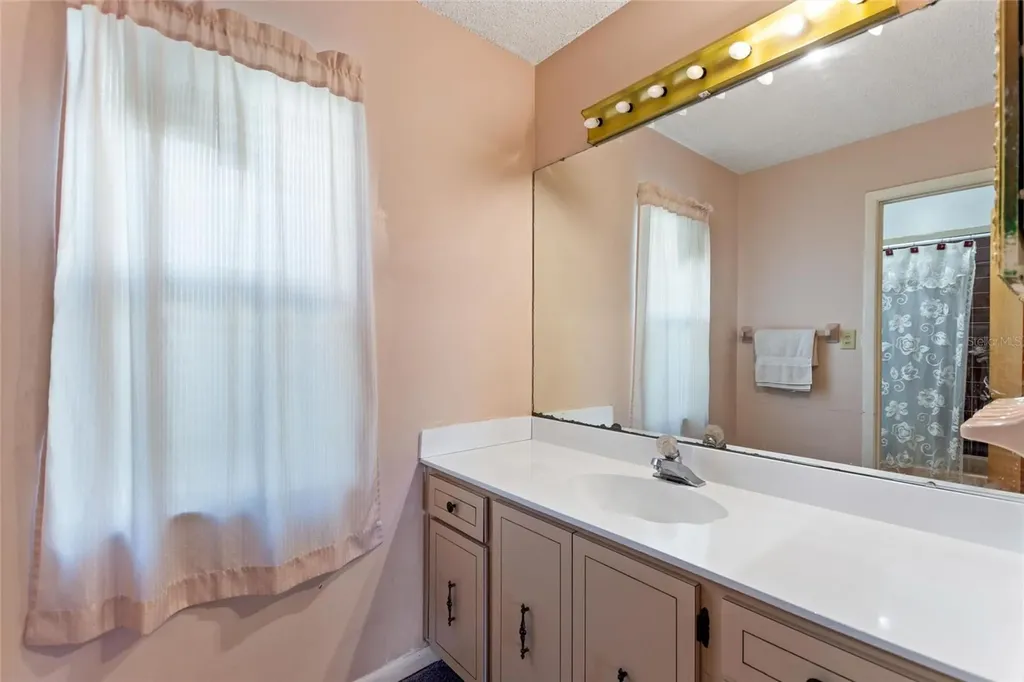 6101 Red Grange Boulevard Indian Lake Estates FL 33855