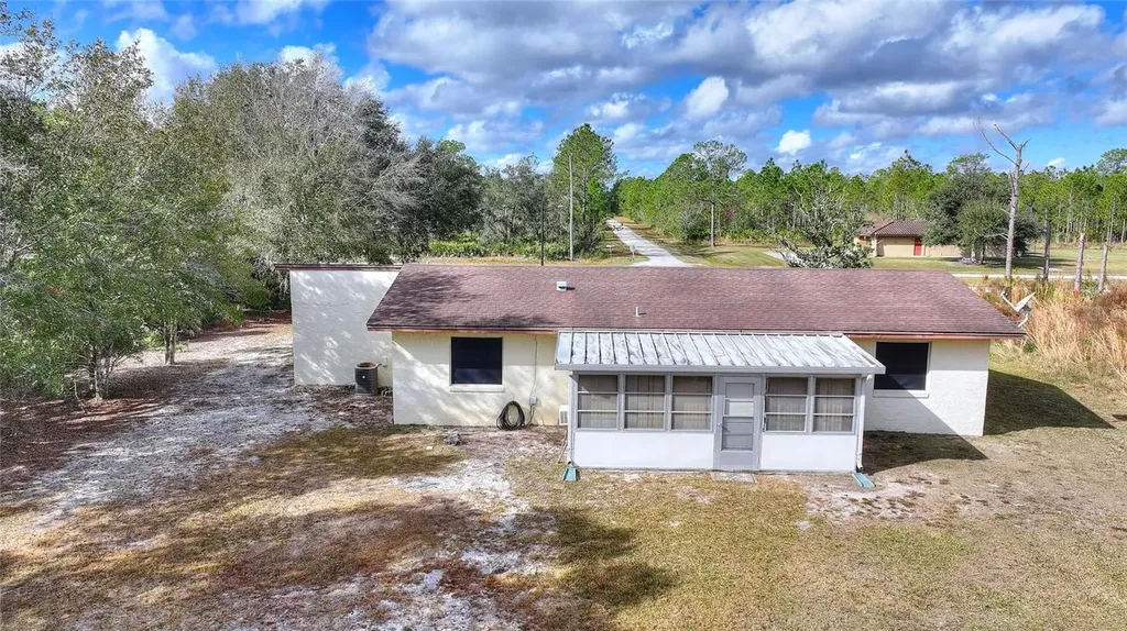 6101 Red Grange Boulevard Indian Lake Estates FL 33855