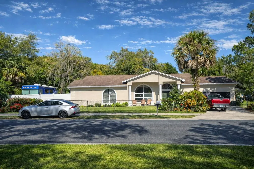 5116 E 122nd Avenue Temple Terrace FL 33617
