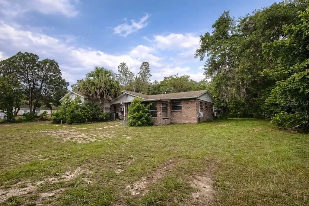 5116 E 122nd Avenue Temple Terrace FL 33617