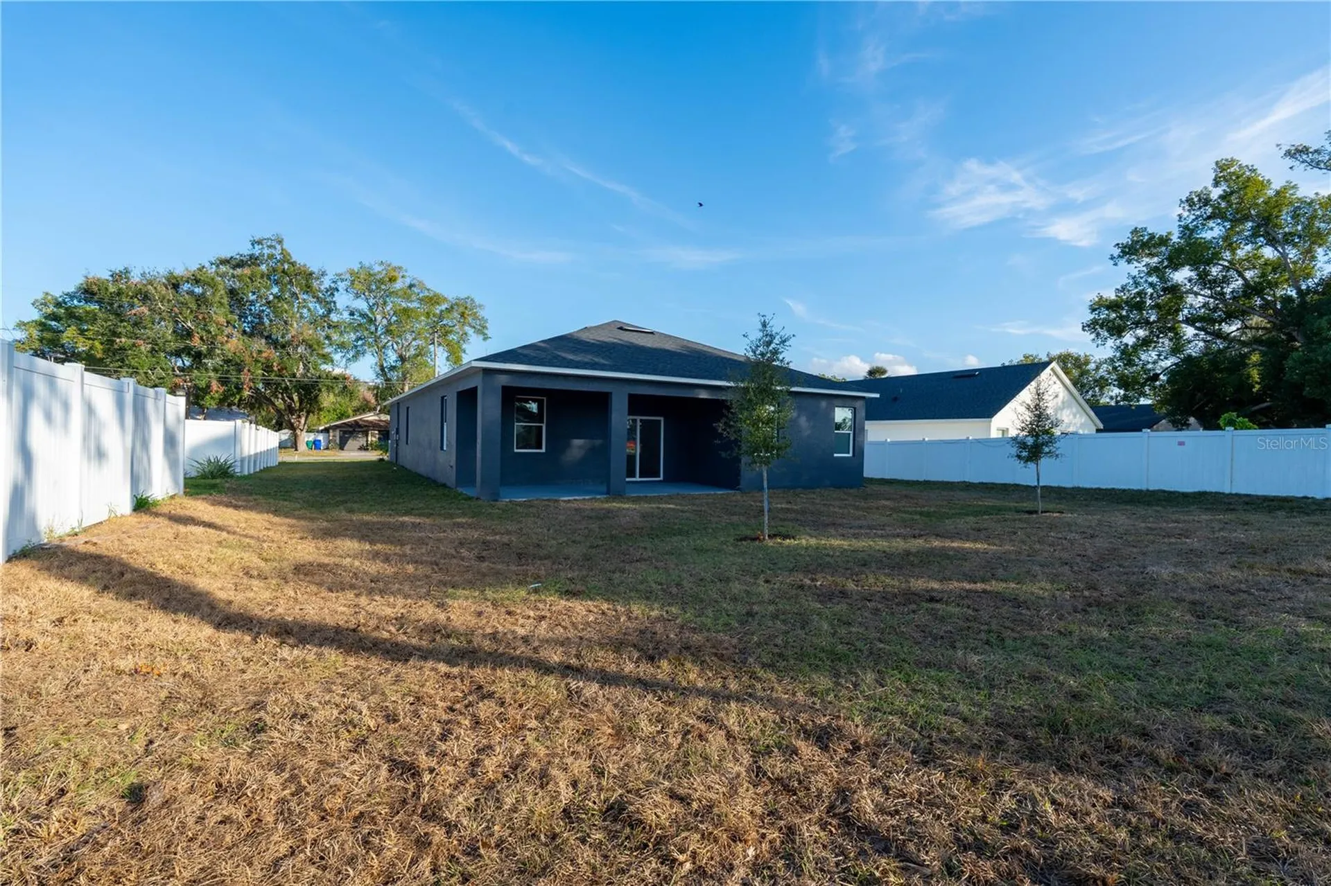 911 N New Hampshire Avenue Tavares FL 32778