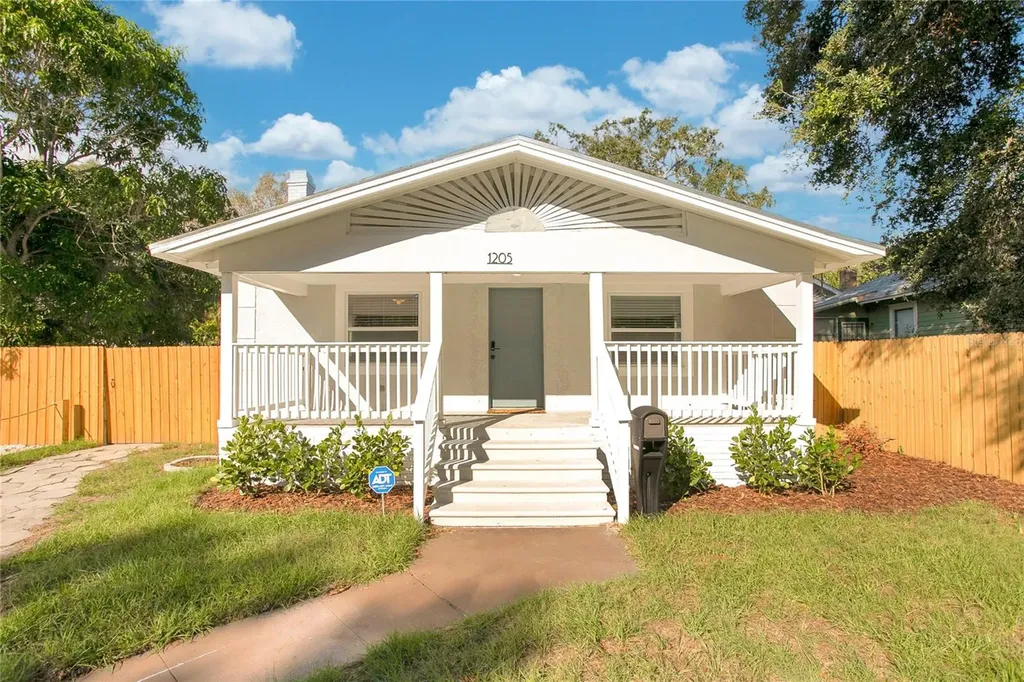 1205 Highland Street S St Petersburg FL 33701