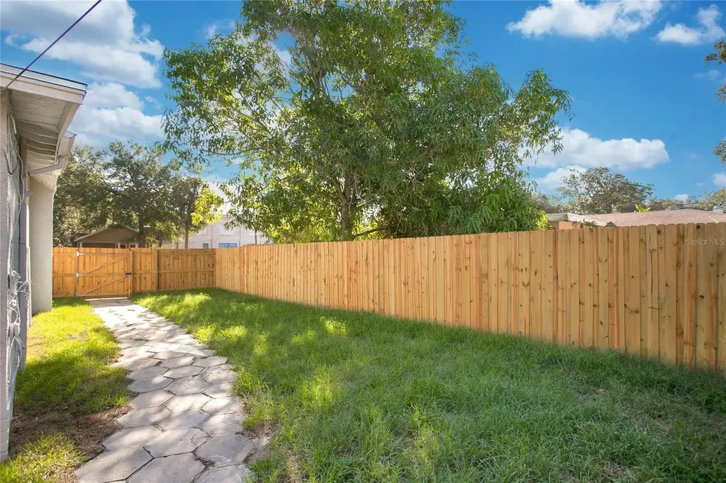 1205 Highland Street S St Petersburg FL 33701