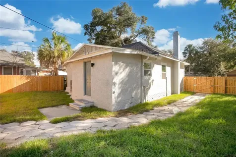 1205 Highland Street S St Petersburg FL 33701