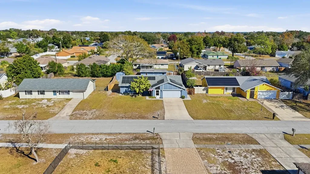 934 Wilmington Drive Deltona FL 32725