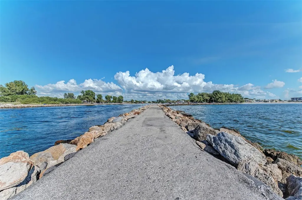 282 Santa Maria Street Venice FL 34285