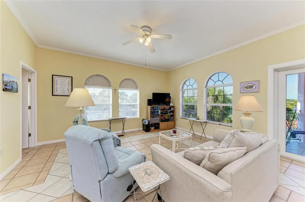 282 Santa Maria Street Venice FL 34285