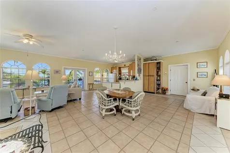 282 Santa Maria Street Venice FL 34285