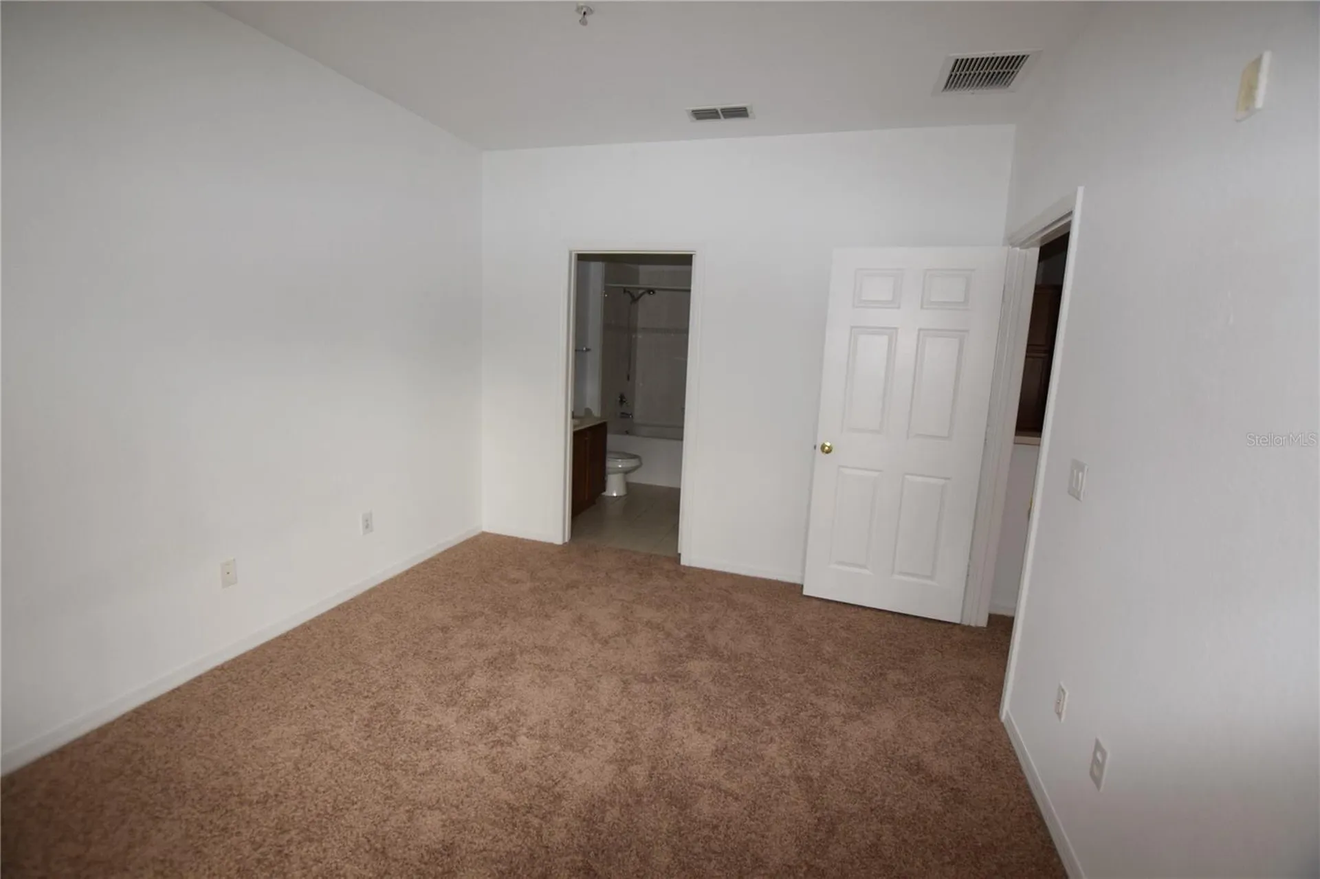 2604 Grand Central Parkway Orlando FL 32839