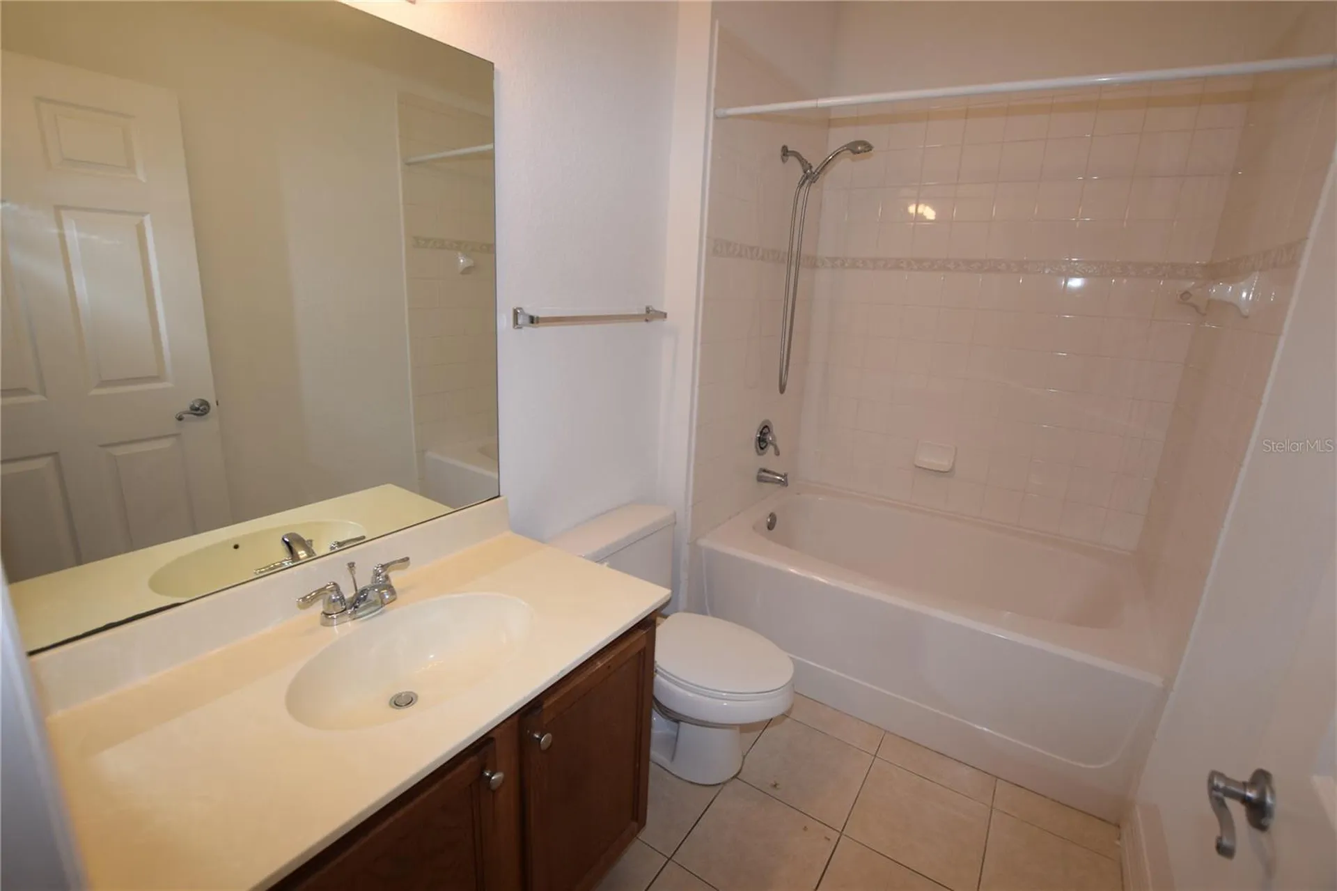 2604 Grand Central Parkway Orlando FL 32839