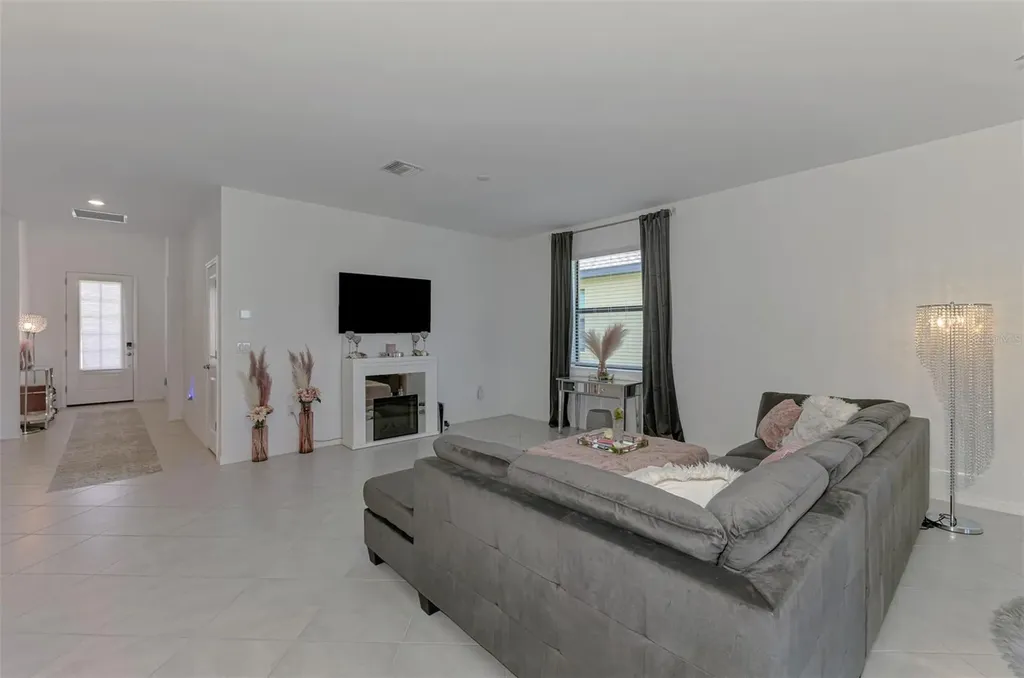 1836 W Isles Road Port Charlotte FL 33953