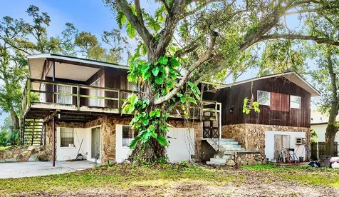 5296 66TH Way N St Petersburg FL 33709