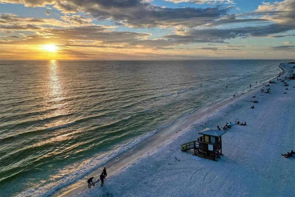 1001 Benjamin Franklin Drive Sarasota FL 34236