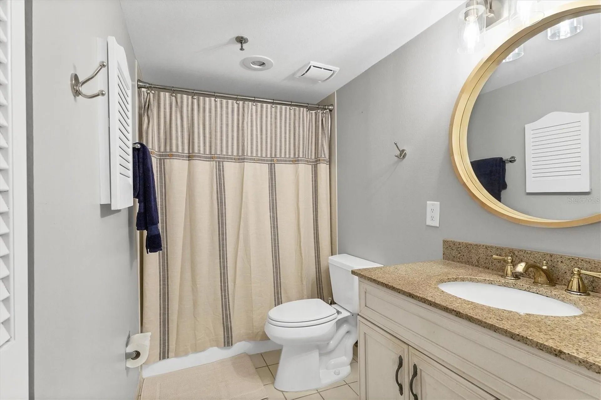 1001 Benjamin Franklin Drive Sarasota FL 34236