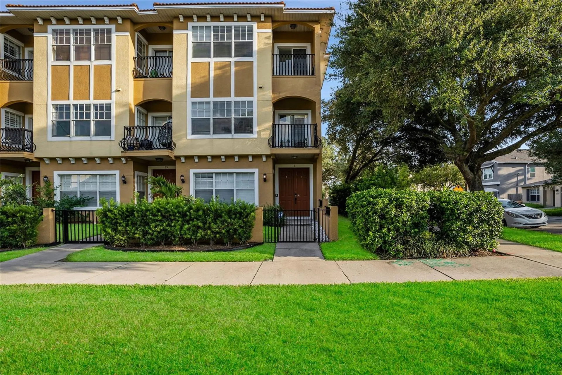111 N Albany Avenue Tampa FL 33606