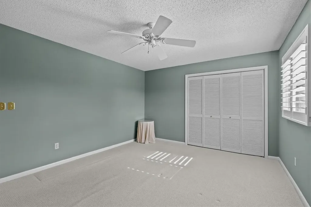 1127 Royal Troon Court Tarpon Springs FL 34688