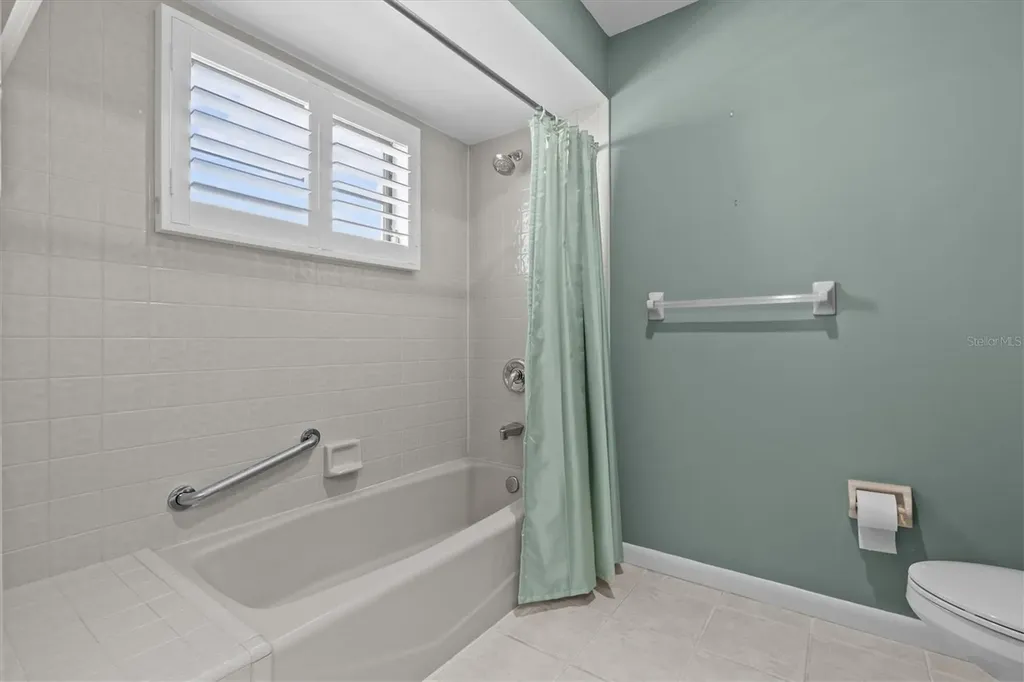 1127 Royal Troon Court Tarpon Springs FL 34688