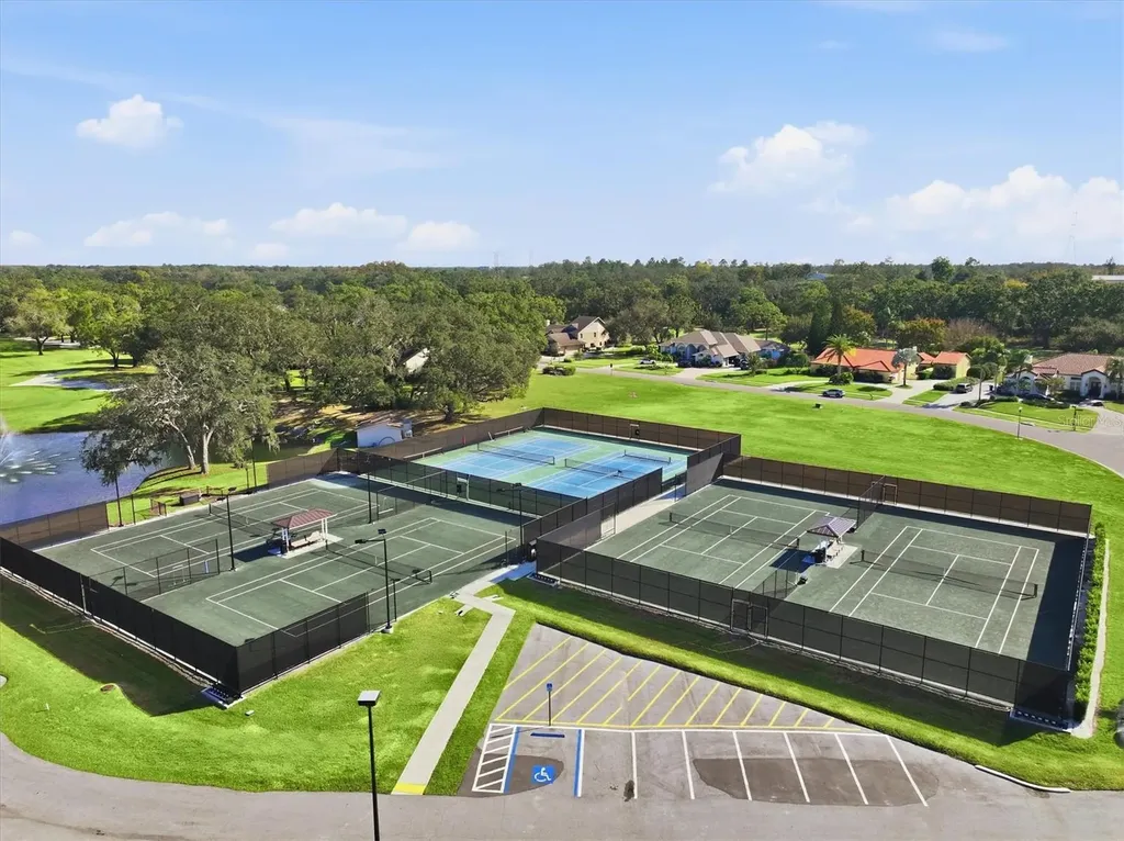1127 Royal Troon Court Tarpon Springs FL 34688
