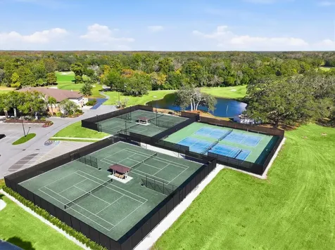 1127 Royal Troon Court Tarpon Springs FL 34688