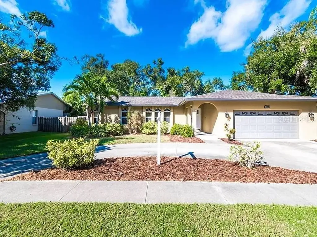 2170 Cork Oak Street E Sarasota FL 34232
