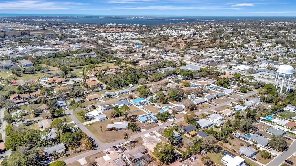 4519 60th Street W Bradenton FL 34210