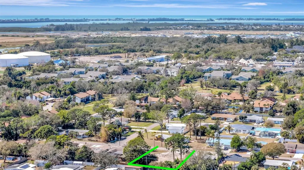 4519 60th Street W Bradenton FL 34210